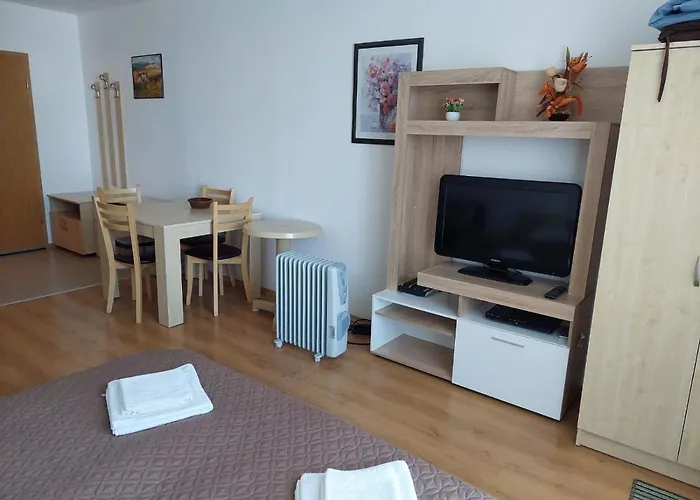 Аспен Голф Апартаменти *