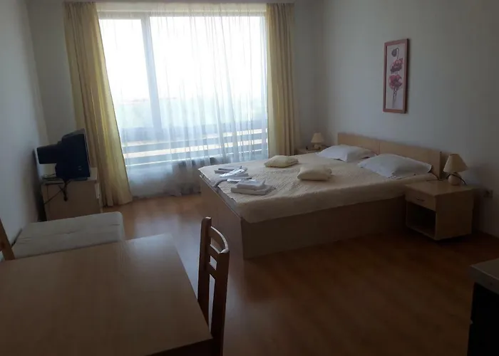 Аспен Голф Апартаменти Hotel